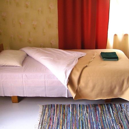Tiia Guesthouse Parnu Bagian luar foto