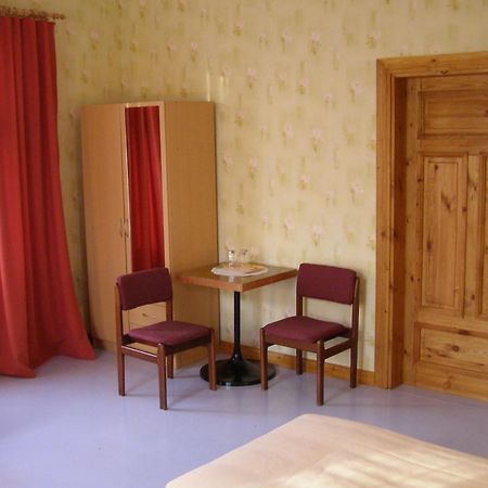 Tiia Guesthouse Parnu Bagian luar foto