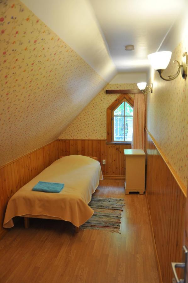 Tiia Guesthouse Parnu Bagian luar foto