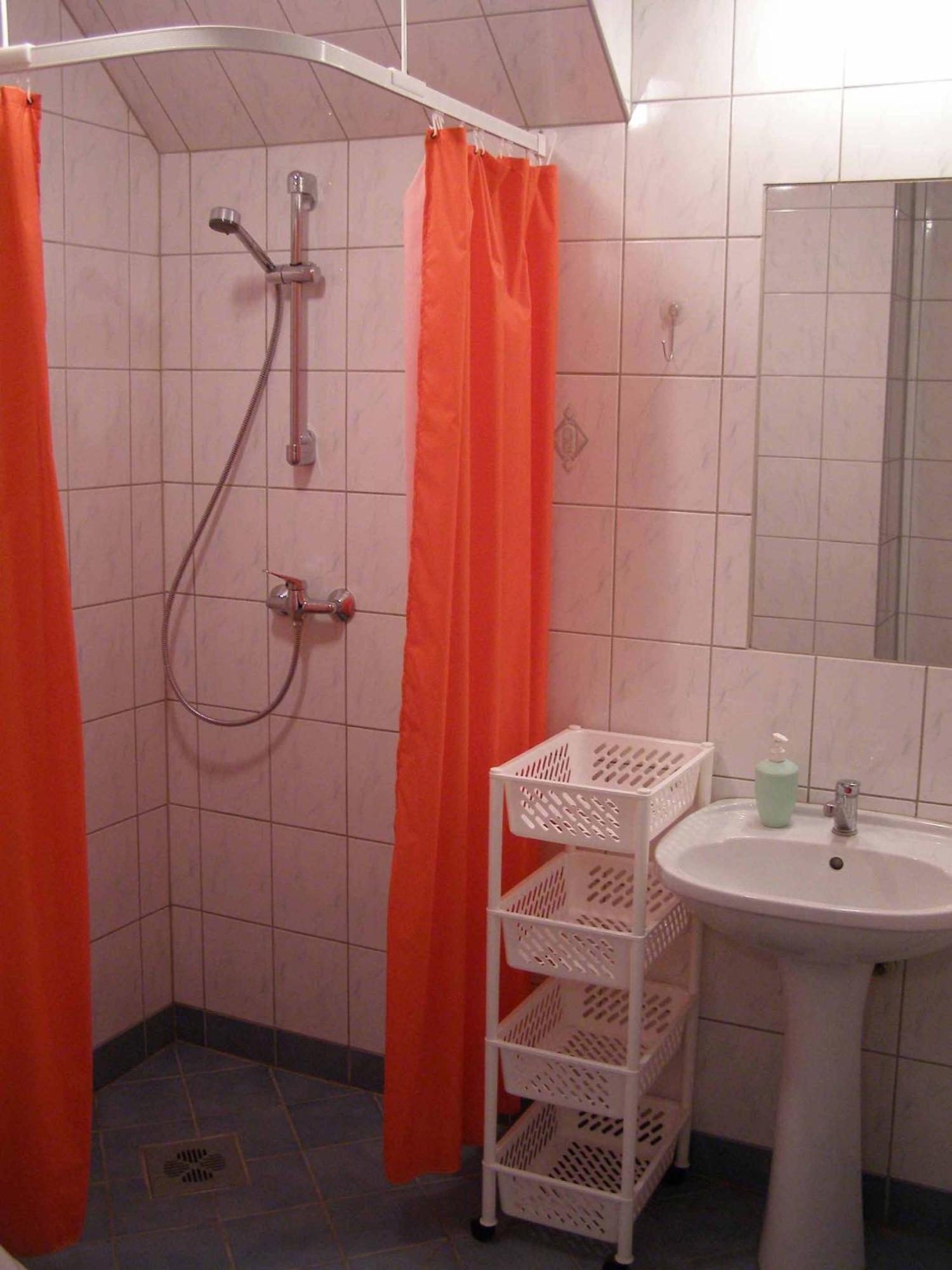 Tiia Guesthouse Parnu Bagian luar foto