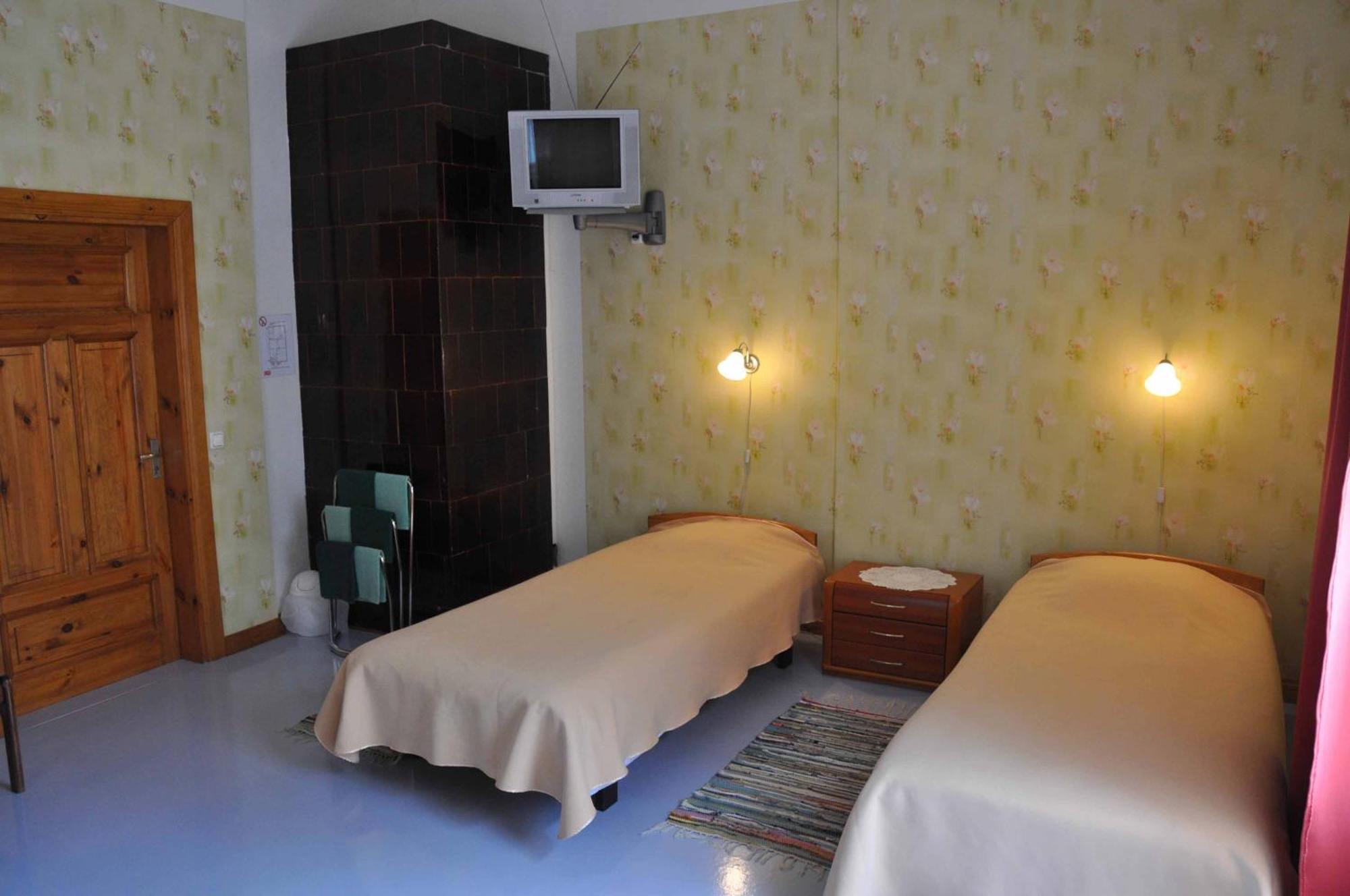 Tiia Guesthouse Parnu Bagian luar foto
